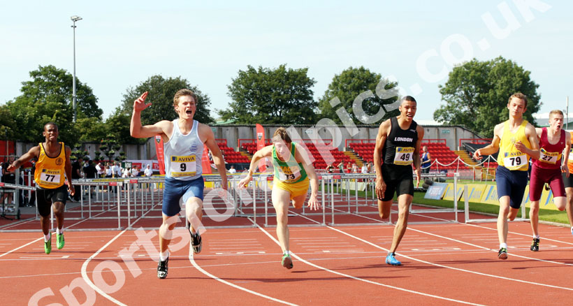 Max Everest( Cambridge) wins the inter boys 100m hurdles